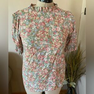 Les Amis Floral Puff Sleeve Blouse
